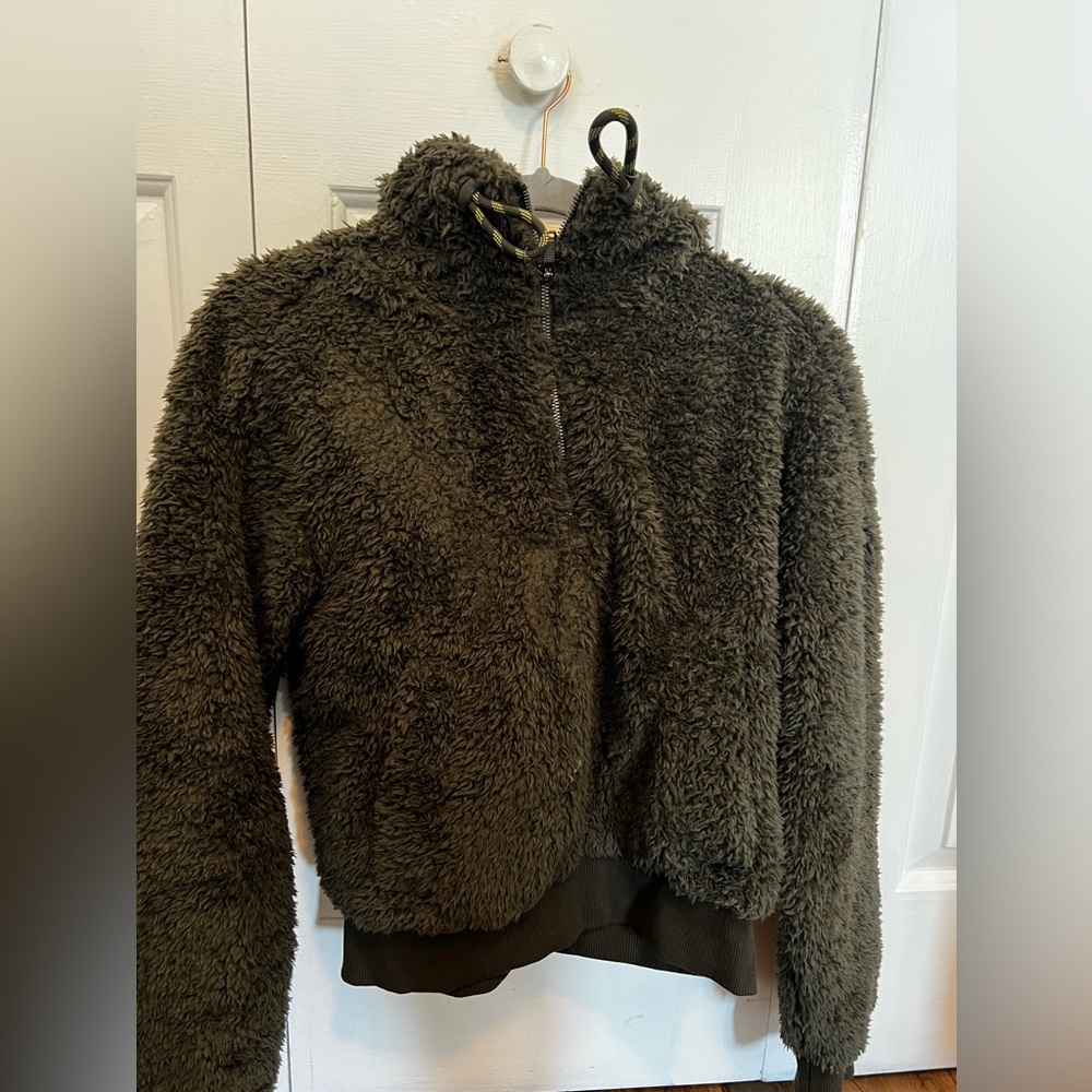 Lululemon Textured Fleece 1/2 Zip Hoodie